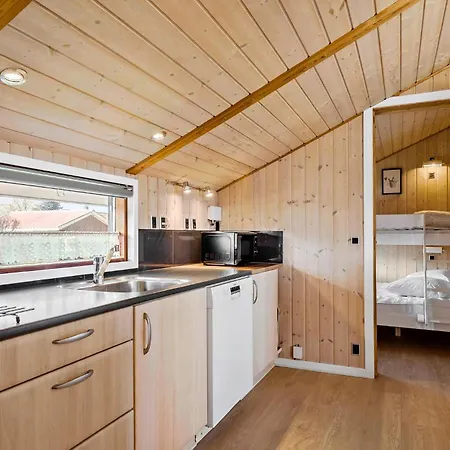 3 Bedroom Awesome In